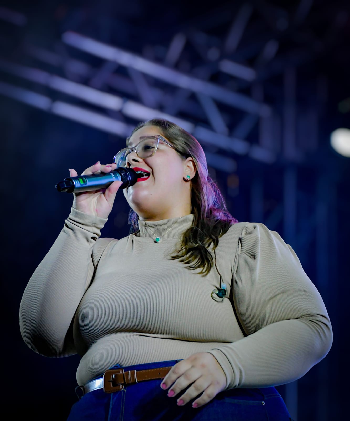 Gleici Helena no palco